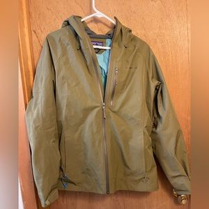 Patagonia goretex ski jacket